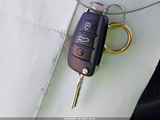 2016 AUDI A3 WAUB8GFF4G1011896 Photo 10