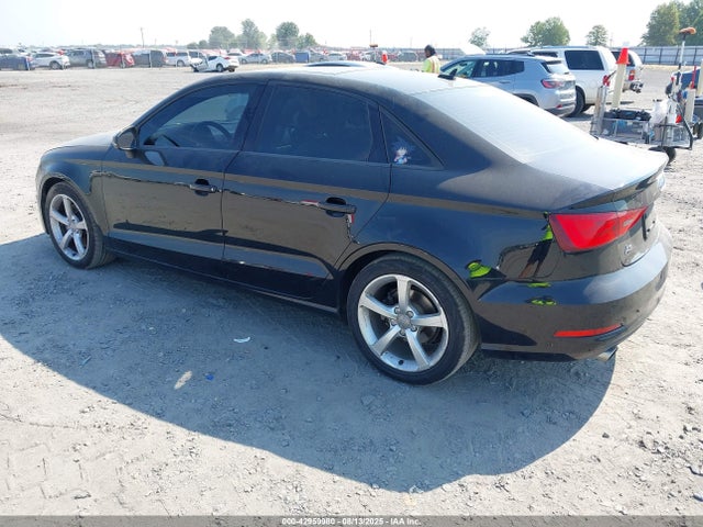 2016 AUDI A3 WAUB8GFF4G1011896 Photo 2