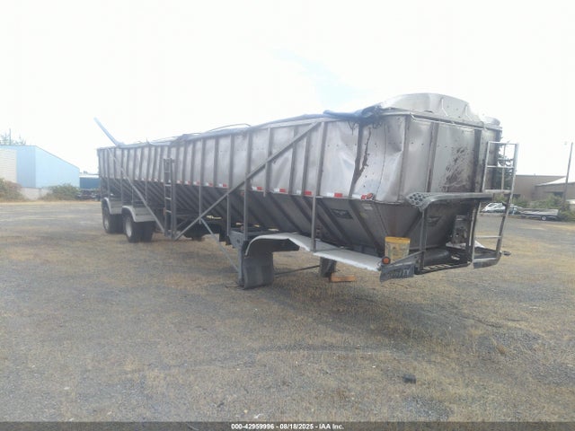 42959996 :رقم المزاد ، 1T9SC452XHB656265 vin ، 2017 Trinity Trailer Mfg Inc Transfer Semi Trailer مزاد بيع