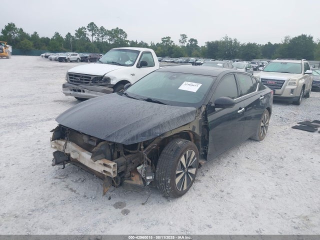 Nissan Altima 2019 1N4BL4EV2KC168659 Image 2