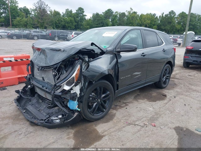 Chevrolet lyx 2021 3GNAXUEVXML386213 Image 2