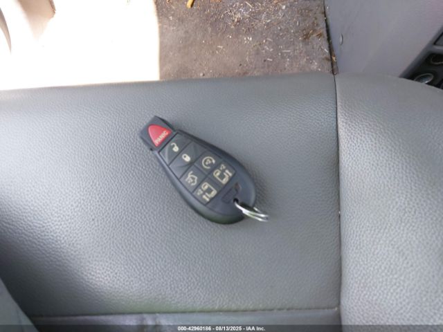 2008 CHRYSLER TOWN & COUNTRY 2A8HR54P88R834637 Photo 10