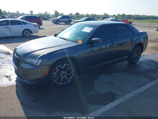 2C3CCAGG2JH256378 Chrysler 300