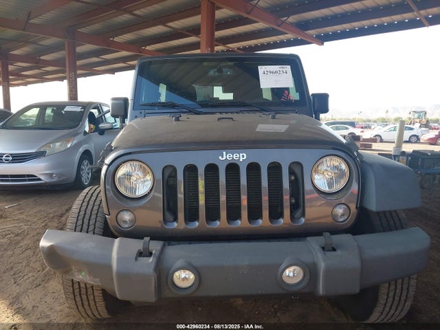 1C4BJWDG0HL551975 Jeep 2017