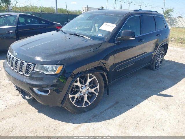 1C4RJEBGXJC239244 Jeep Grand Cherokee