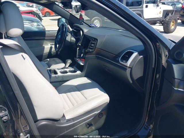 1C4RJEBGXJC239244 Jeep Grand Cherokee