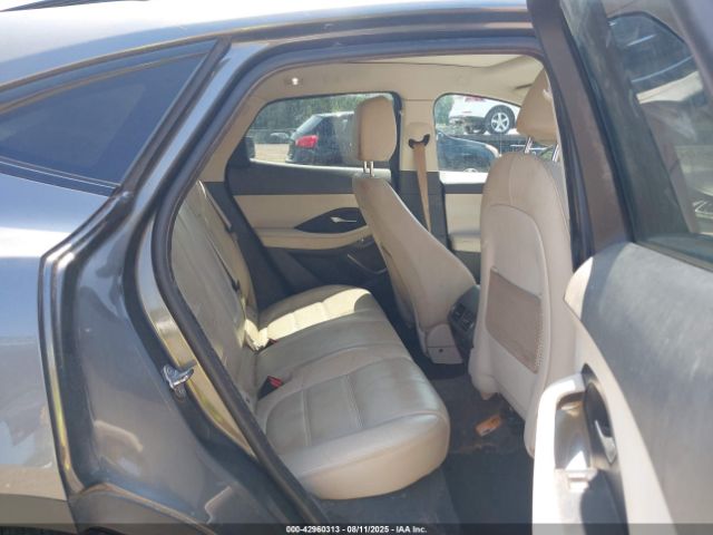 2018 JAGUAR E-PACE SADFJ2FX9J1Z31006 Photo 7