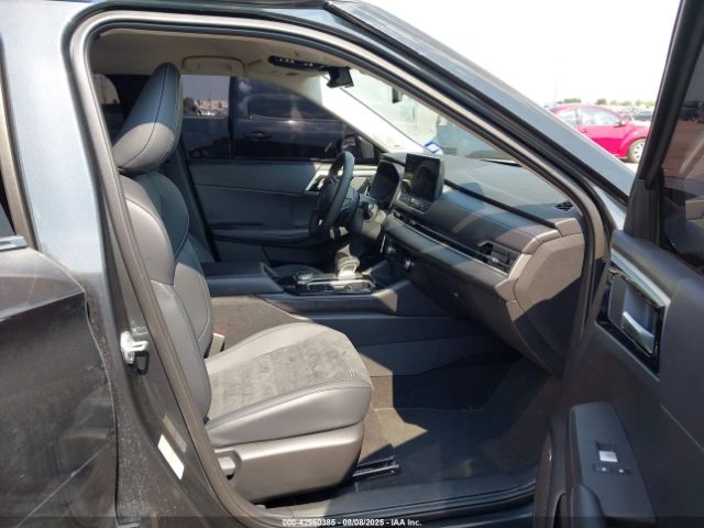 2025 MITSUBISHI OUTLANDER JA4J3VA87SZ015570 Photo 4