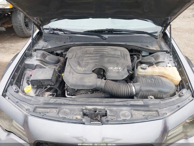 Chrysler 300 2018 2C3CCAGG7JH149245 Image 10