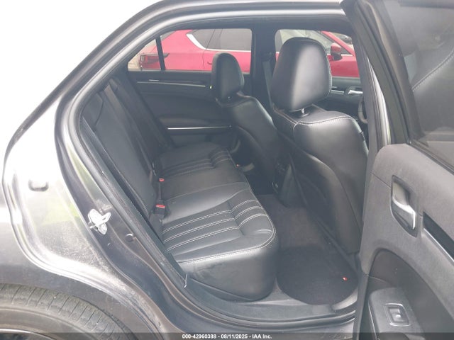 Chrysler 300 2018 2C3CCAGG7JH149245 Image 8