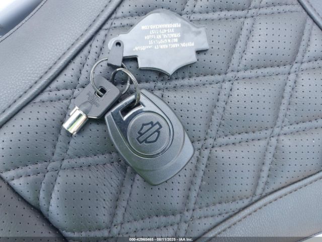 2024 HARLEY-DAVIDSON FLTRX 1HD1KH710RB634193 Photo 10