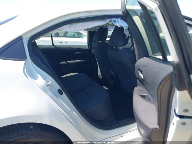 JTDEPRAE6LJ030361 Toyota COROLLA LE