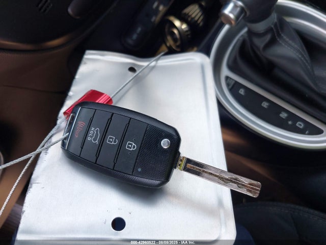 KIA g 2018 KNDJP3A52J7526196 Image 11