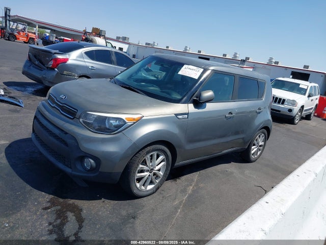 KIA g 2018 KNDJP3A52J7526196 Image 17