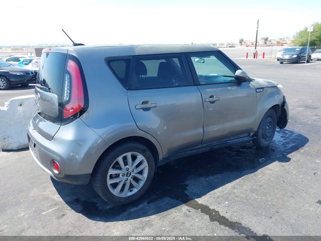 KIA g 2018 KNDJP3A52J7526196 Image 4