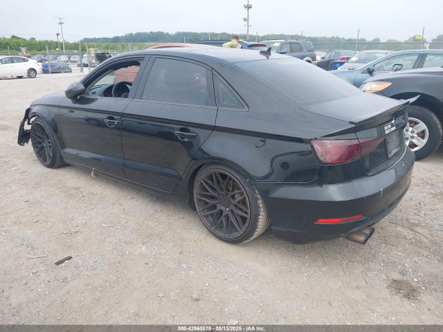 2015 AUDI A3 WAUACGFF7F1141048 Photo 2
