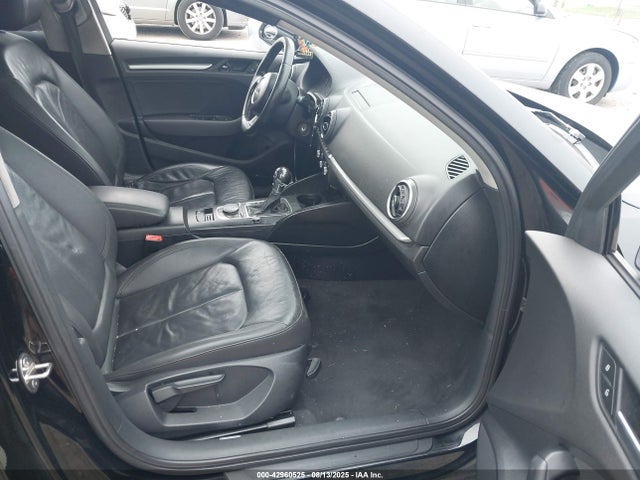 2015 AUDI A3 WAUACGFF7F1141048 Photo 4