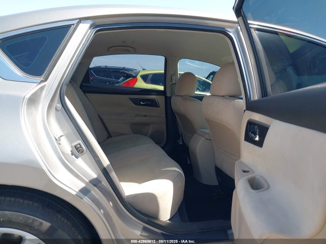 1N4AL3AP9FC156673 Nissan Altima