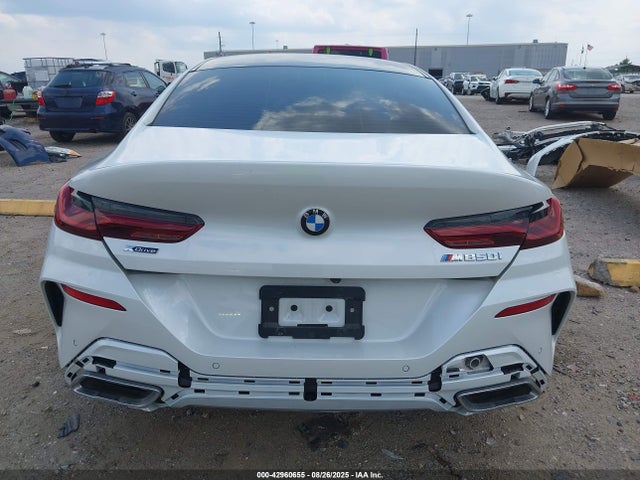 BMW m850i 2025 WBAGV8C00SCT29211 Image 17