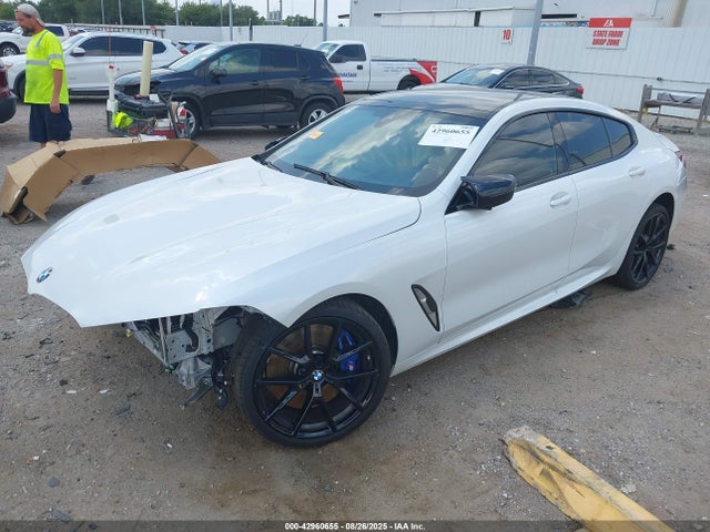 BMW m850i 2025 WBAGV8C00SCT29211 Image 2