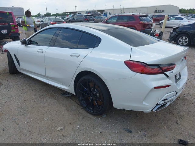 BMW m850i 2025 WBAGV8C00SCT29211 Image 3