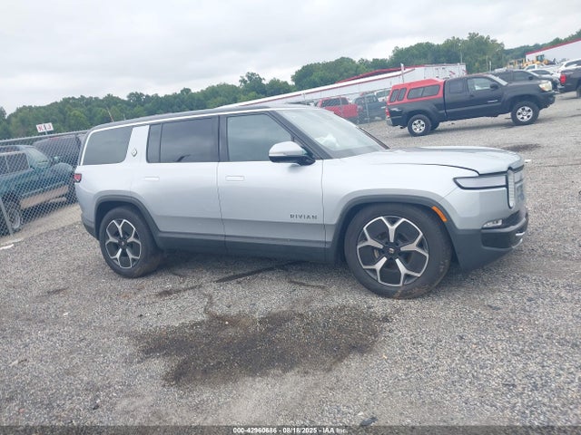 7PDSGBBA7PN029751 Rivian 2023