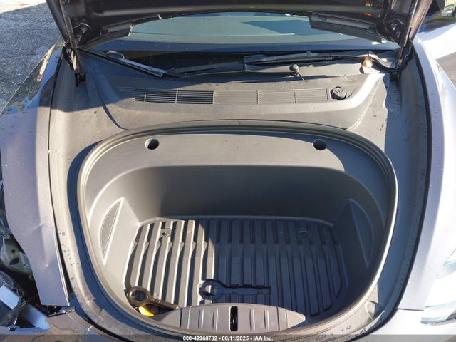 2023 TESLA MODEL 3 5YJ3E1EA0PF406555 Photo 9