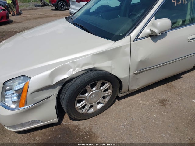 2011 CADILLAC DTS 1G6KA5E66BU144778 Photo 5