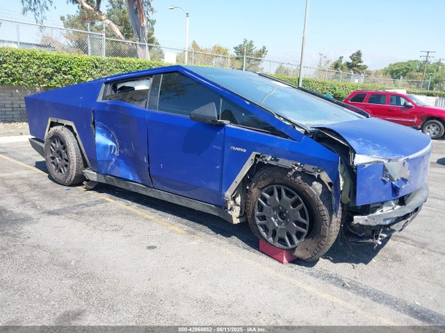 2024 TESLA CYBERTRUCK 7G2CEHEE4RA007575