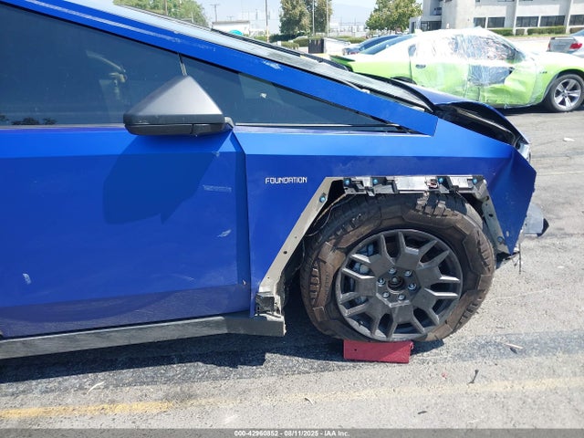 Tesla Cybertruck Cyberbeast 2024 7G2CEHEE4RA007575 Image 19