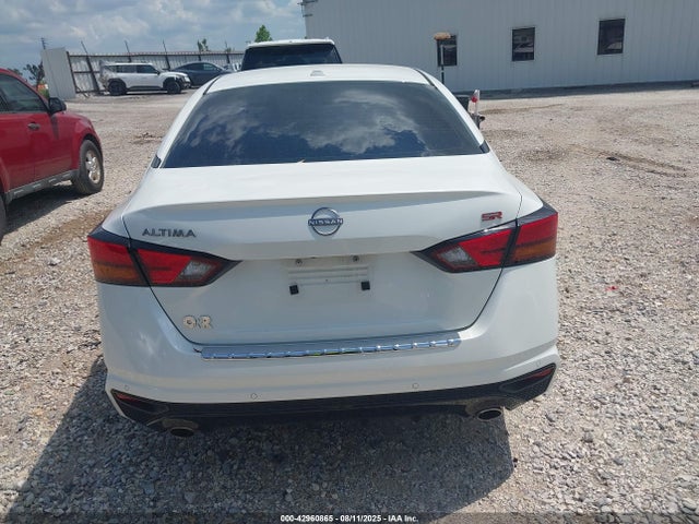 Nissan 2023 2023 1N4BL4CV2PN328666 Image 16