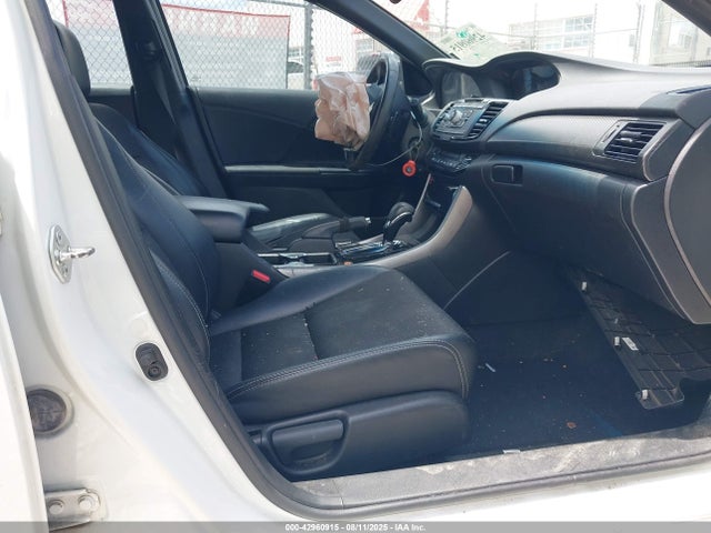 1HGCR2F58HA289136 Honda k24w1