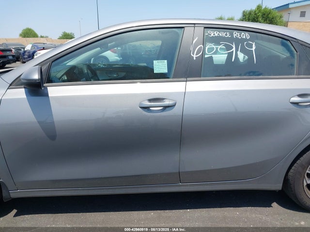 3KPF24AD6RE733641 KIA mpi nu
