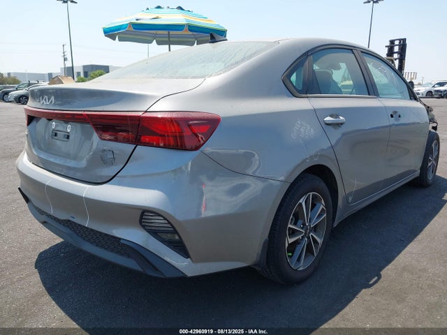 3KPF24AD6RE733641 KIA mpi nu
