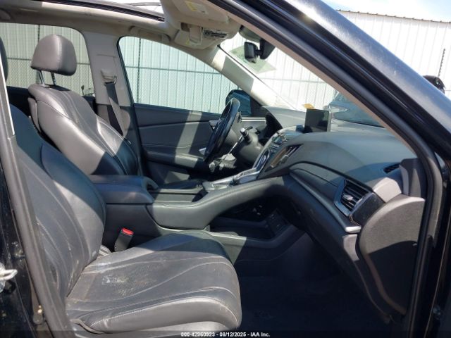 2019 ACURA RDX 5J8TC2H51KL005405 Photo 4