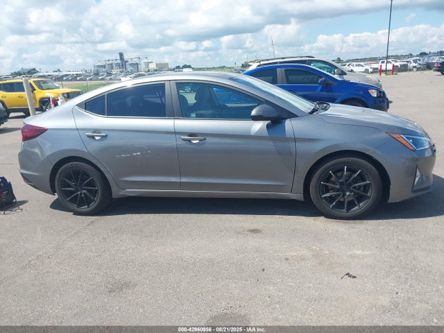 5NPD84LF1KH405632 Hyundai mpi nu