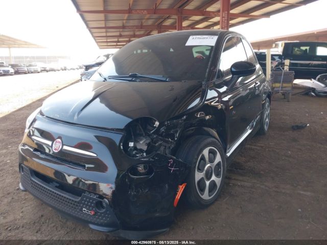 2015 FIAT 500E 3C3CFFGE9FT741294 Photo 1