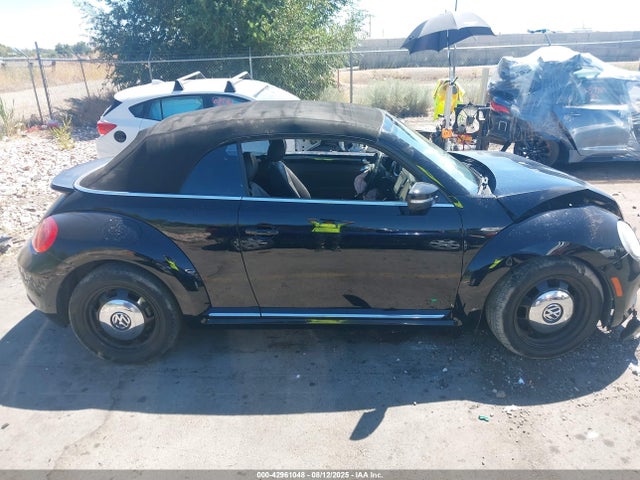 3VW517AT6EM821755 Volkswagen 2014