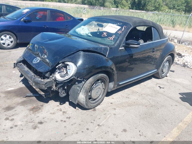 3VW517AT6EM821755 Volkswagen 2014