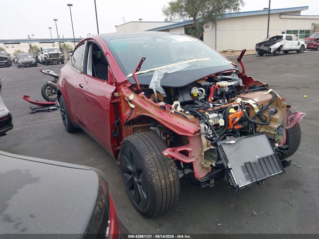 2025 TESLA MODEL Y 7SAYGDED8SF317260 Photo 0