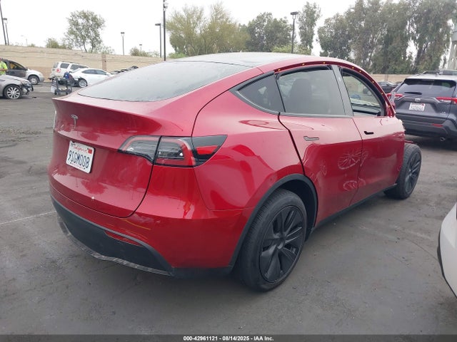 2025 TESLA MODEL Y 7SAYGDED8SF317260 Photo 3