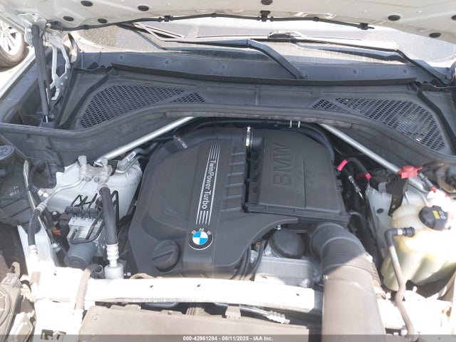 BMW 2018 2018 5UXKR2C52J0X07604 Image 10