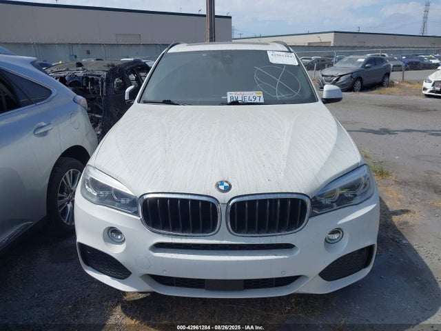 BMW 2018 2018 5UXKR2C52J0X07604 Image 13