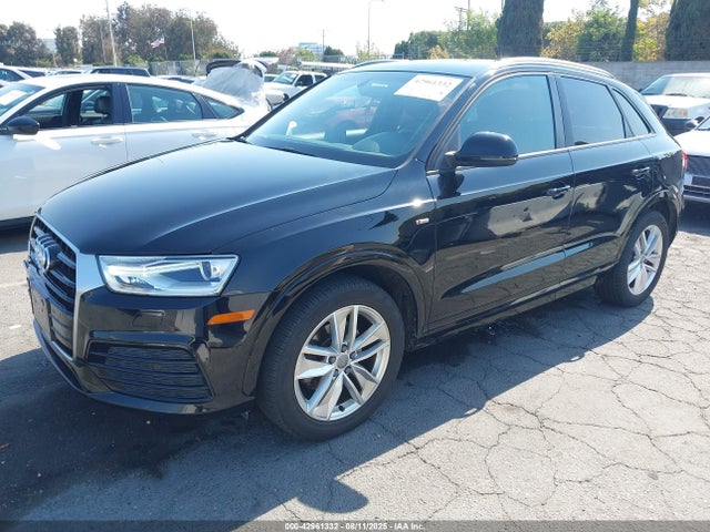 Audi 2018 2018 WA1BCCFS2JR028240 Image 2