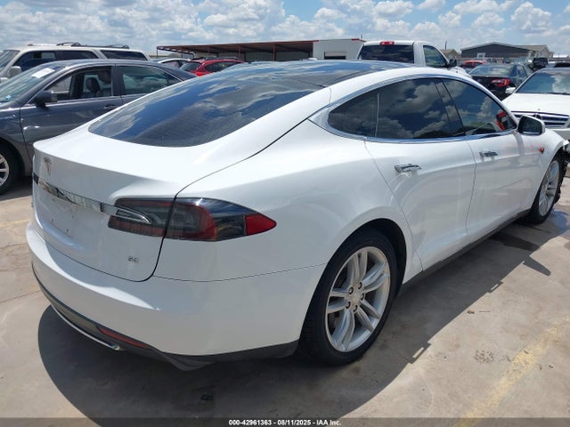 2013 TESLA MODEL S 5YJSA1AC5DFP12158 Photo 3