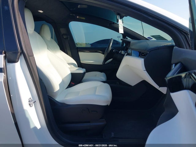 Tesla MODEL X 2020 5YJXCAE21LF248236 Image 5