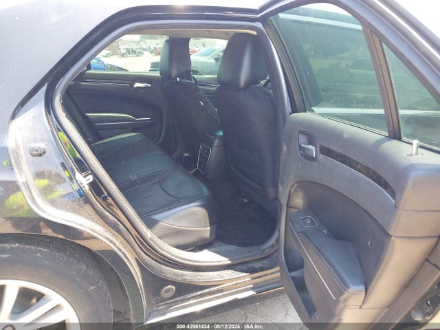 2C3CCAEG4GH324594 Chrysler 300