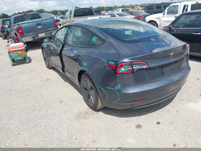 2022 TESLA MODEL 3 5YJ3E1EB9NF202679 Photo 2