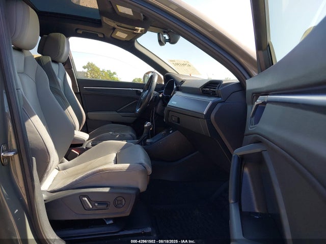WA1FECF32L1035288 Audi Q3