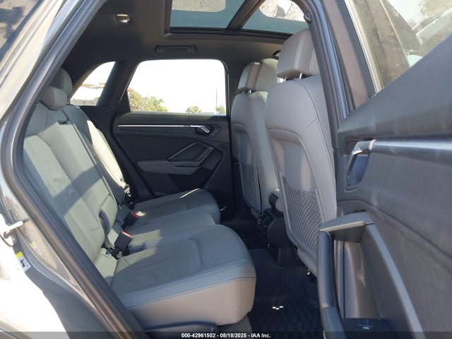 WA1FECF32L1035288 Audi Q3